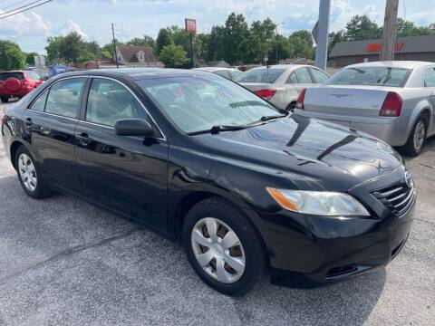 2009 Toyota Camry for sale at speedy auto sales in Indianapolis IN