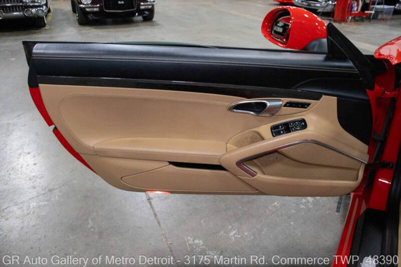 2014 Porsche 911 Turbo S