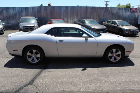 2020 Dodge Challenger SXT