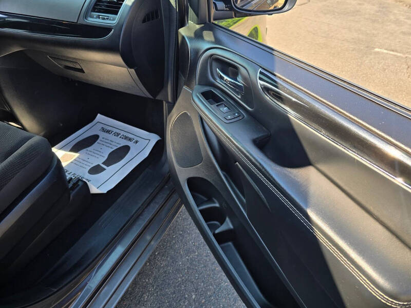 2018 Dodge Grand Caravan SE Plus