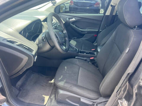 2017 Ford Focus SE