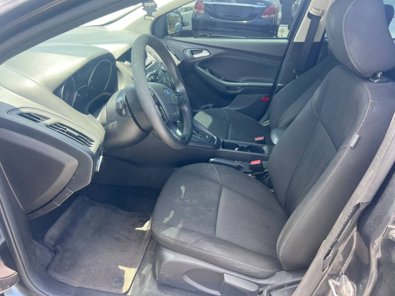 2017 Ford Focus SE