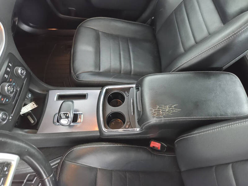 2013 Dodge Charger SXT Plus