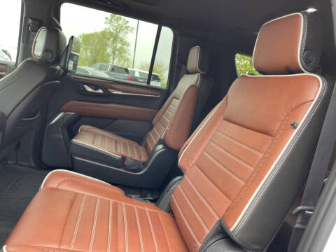 2023 GMC Yukon XL Denali Ultimate