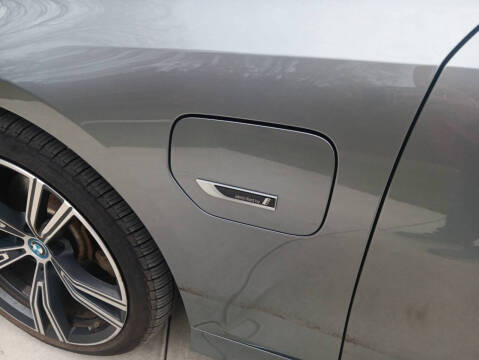 2023 BMW 3 Series 330e xDrive