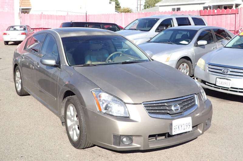 2007 Nissan Maxima for sale at Universal Auto in Bellflower CA