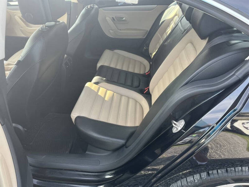 2016 Volkswagen CC 2.0T R-Line