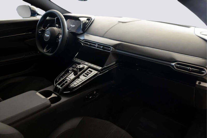 2026 Aston Martin Vantage