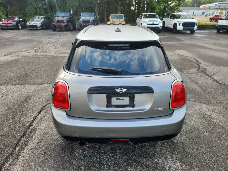 2016 MINI Hardtop 4 Door Cooper