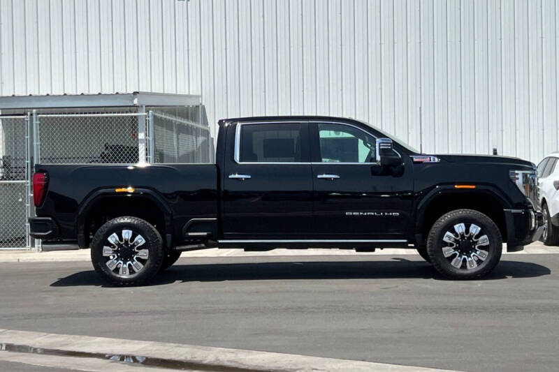 2025 GMC Sierra 3500HD