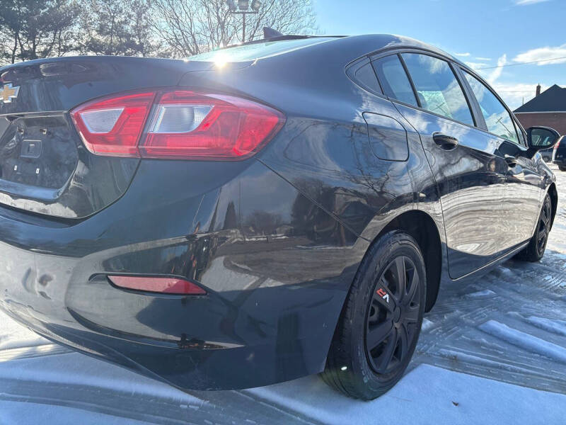 2017 Chevrolet Cruze LS Auto