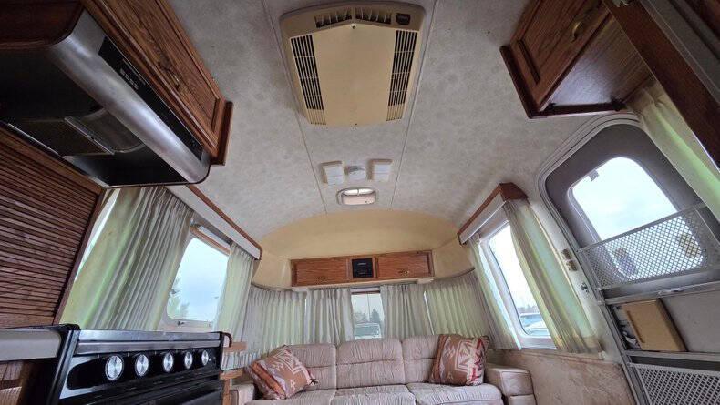1990 Airstream EXCELLA 29'