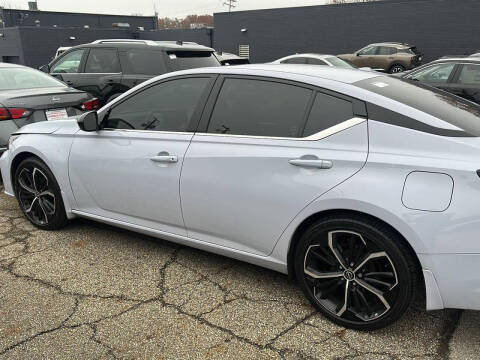 2023 Nissan Altima for sale at Auto Center of Columbus in Columbus OH