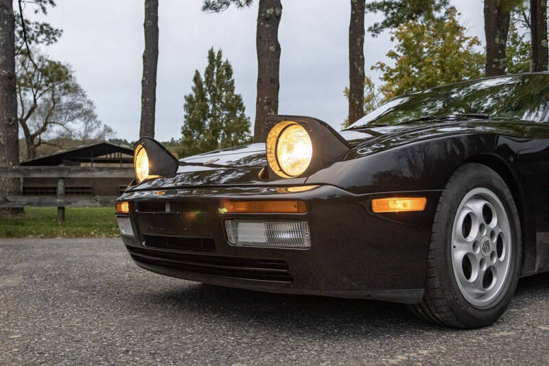 1987 Porsche 944 Turbo