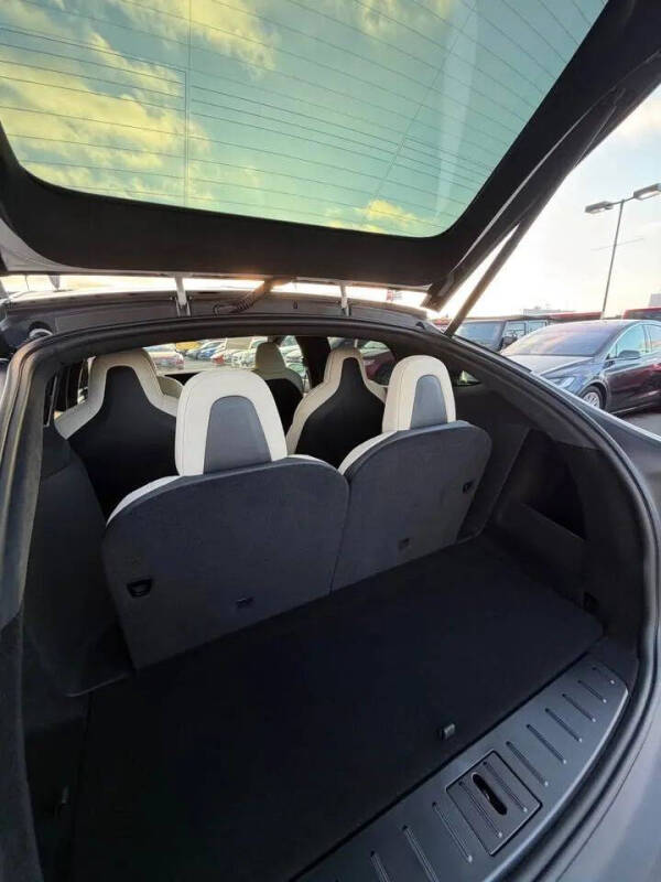 2026 Tesla Model X