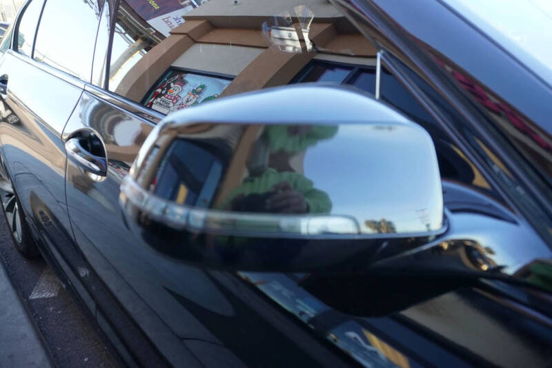 2015 BMW 5 Series 528i