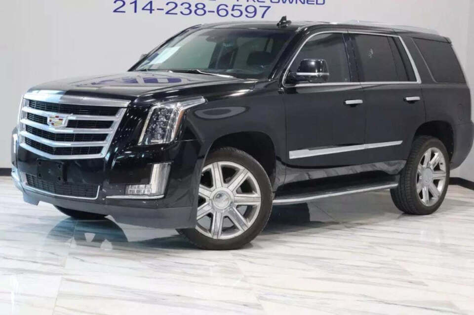 2018 Cadillac Escalade for sale at IMD MOTORS, INC in Dallas, TX