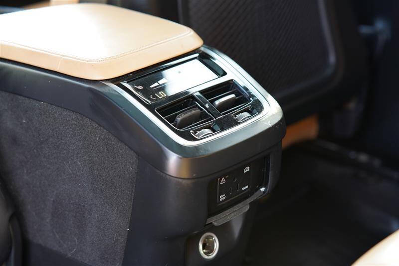 2016 Volvo XC90 T6 First Edition