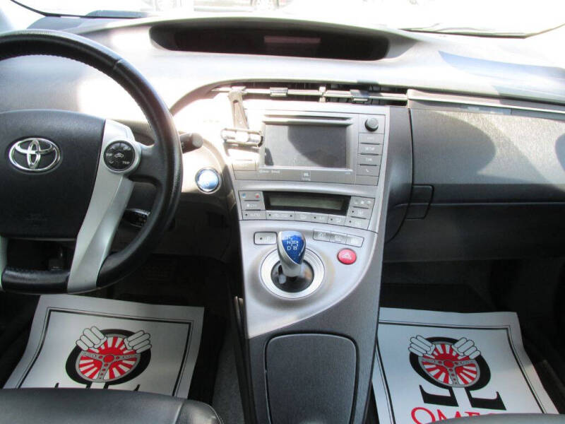 2014 Toyota Prius Five