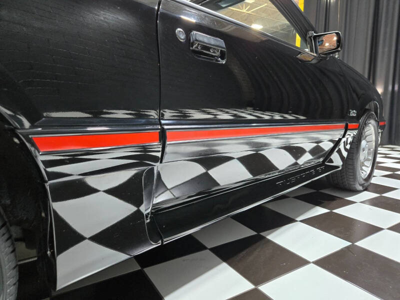 1987 Ford Mustang GT