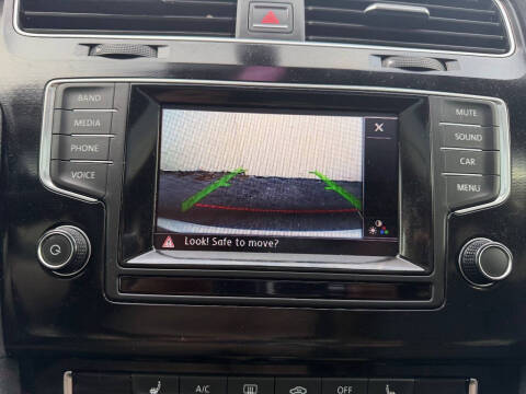 2015 Volkswagen Golf GTI SE