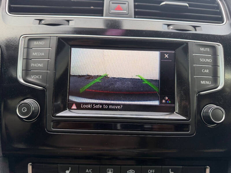 2015 Volkswagen Golf GTI SE