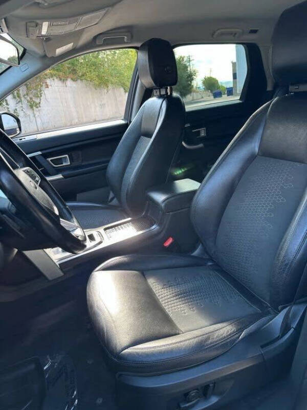 2019 Land Rover Discovery Sport SE