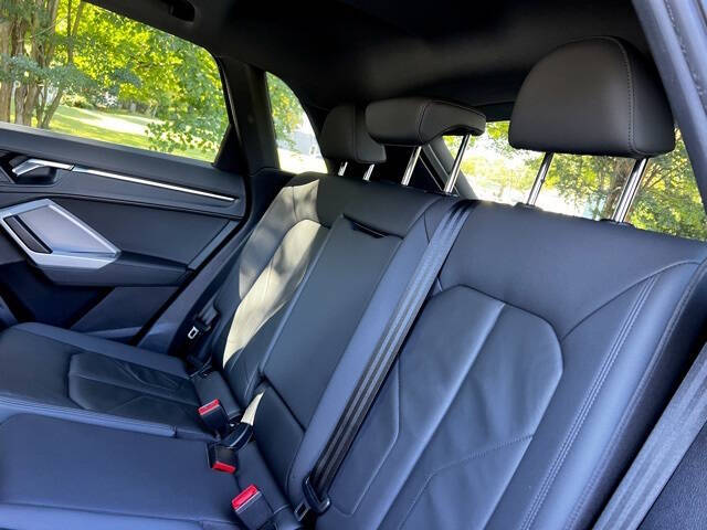 2021 Audi Q3 quattro Premium 40 TFSI