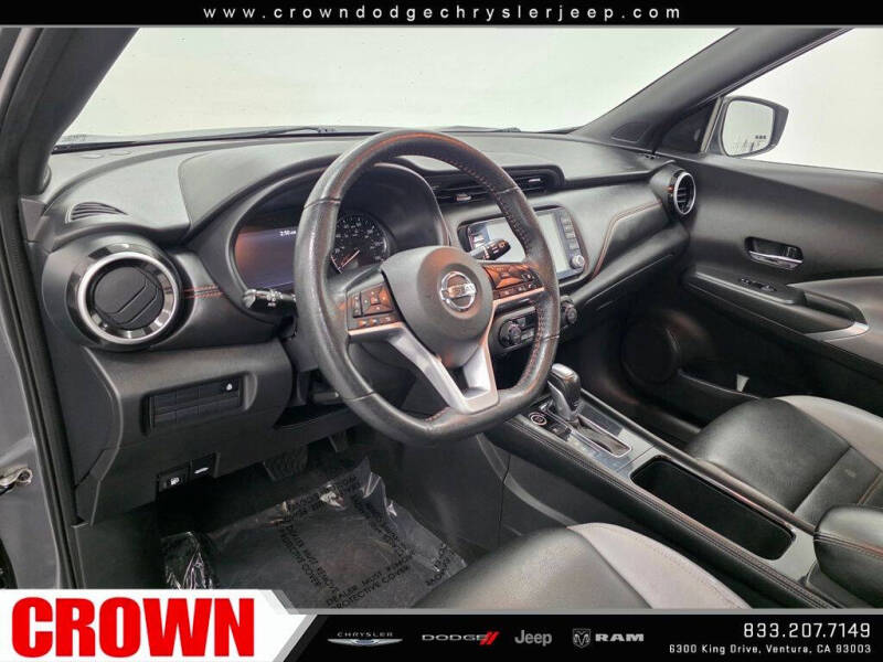 2021 Nissan Kicks SR