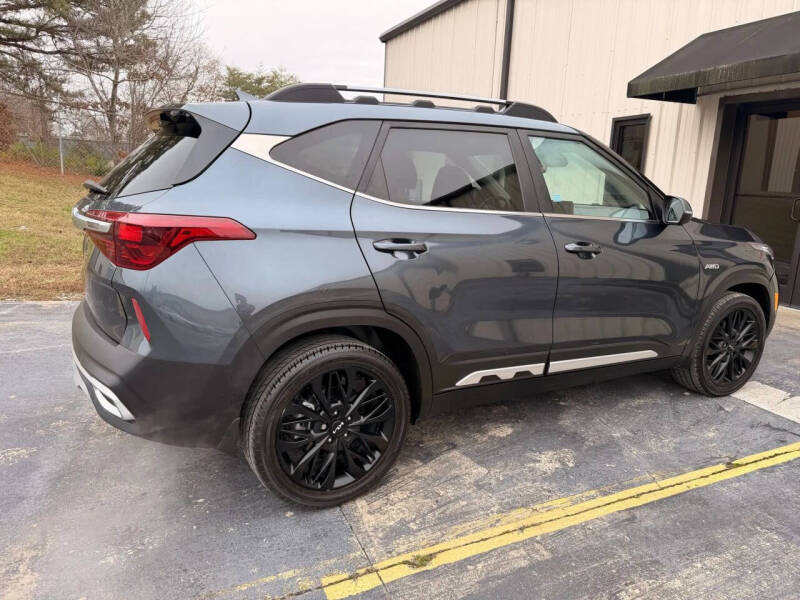 2022 Kia Seltos Nightfall