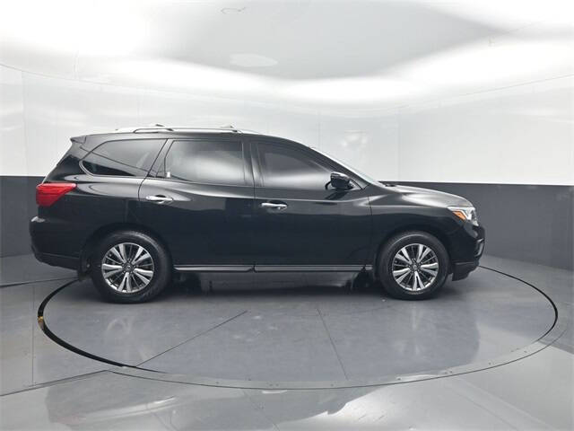 2019 Nissan Pathfinder S