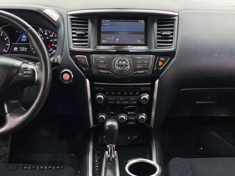 2015 Nissan Pathfinder