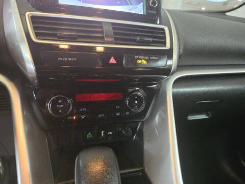 2020 Mitsubishi Eclipse Cross ES