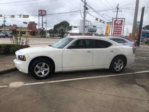 2009 Dodge Charger for sale at Spartan Auto Sales in Beaumont TX