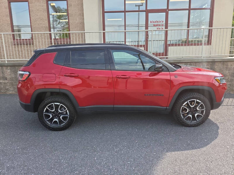 2025 Jeep Compass Trailhawk