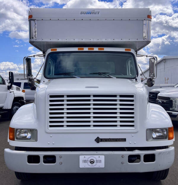 2001 International 4700