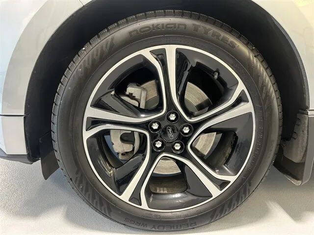 2022 Ford Edge ST