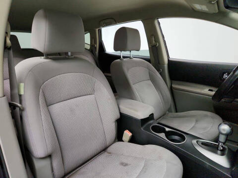 2011 Nissan Rogue SV