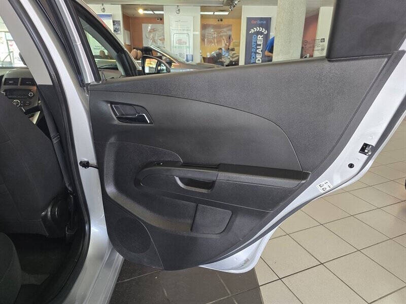 2014 Chevrolet Sonic LT Auto