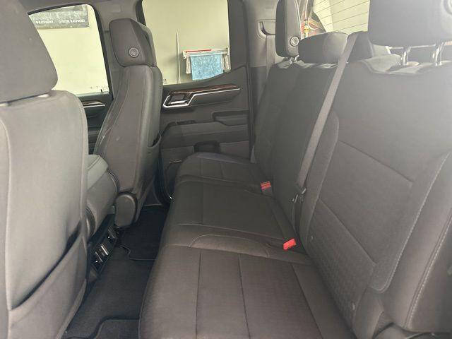 2025 GMC Sierra 1500 Elevation Standard