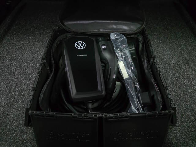 2025 Volkswagen ID.4 Pro