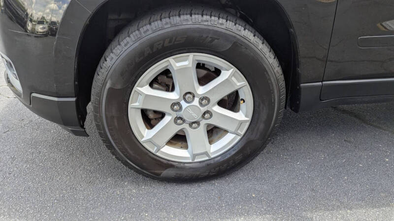 2016 GMC Acadia SLE-2