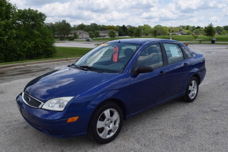 2005 Ford Focus for sale at NEW 2 YOU AUTO SALES LLC in Waukesha WI