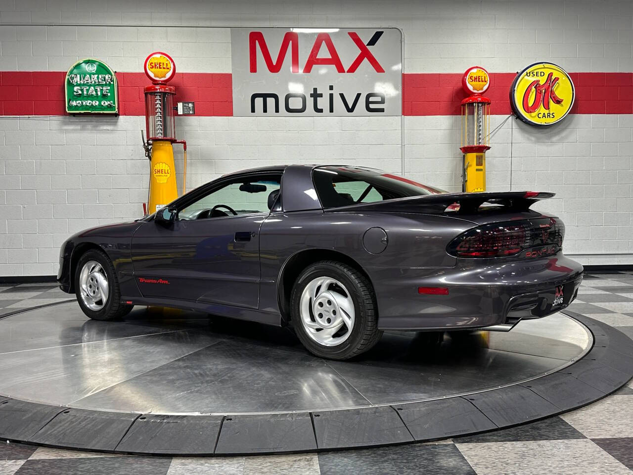 1993 Pontiac Firebird 10
