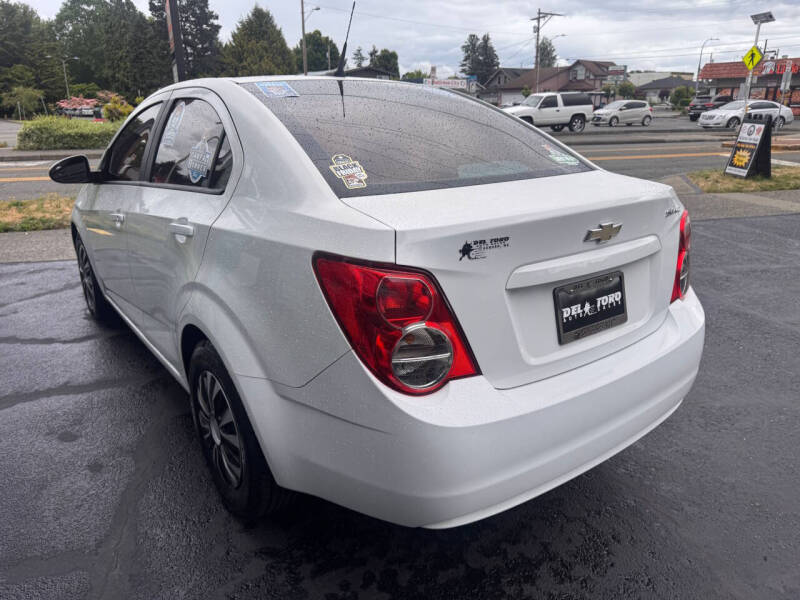 2014 Chevrolet Sonic LS Auto