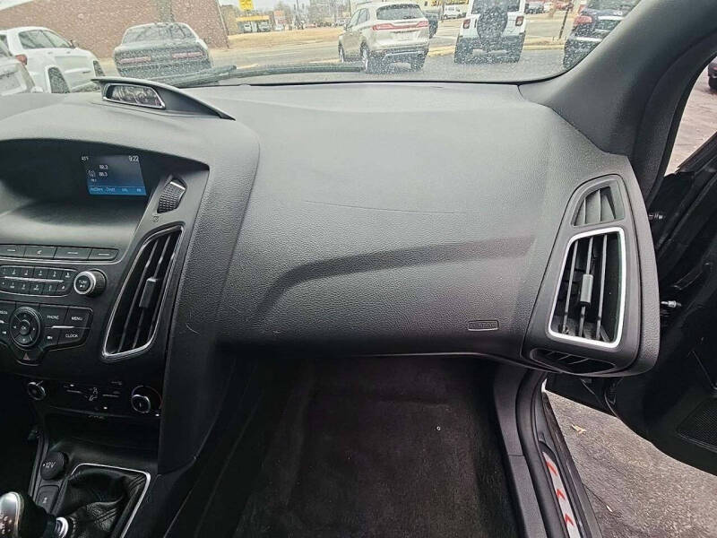 2018 Ford Focus ST