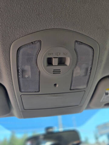 2011 Toyota Prius Two