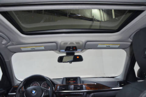 2015 BMW 3 Series 328i