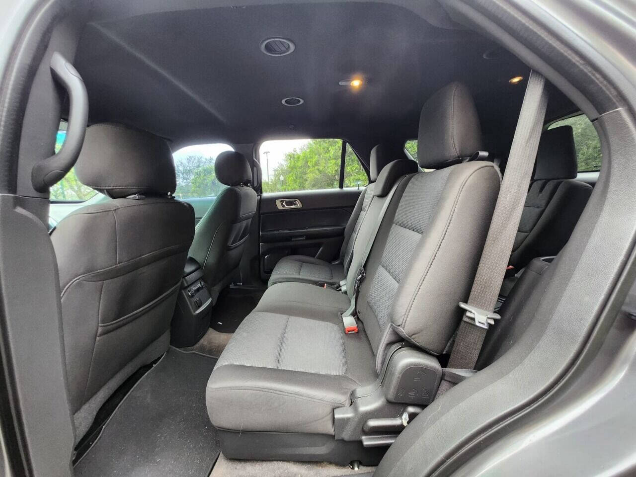 2013 Ford Explorer SUV / Crossover - $10,995