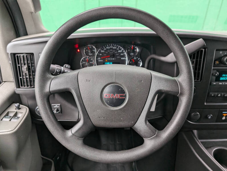 2023 GMC Savana 2500